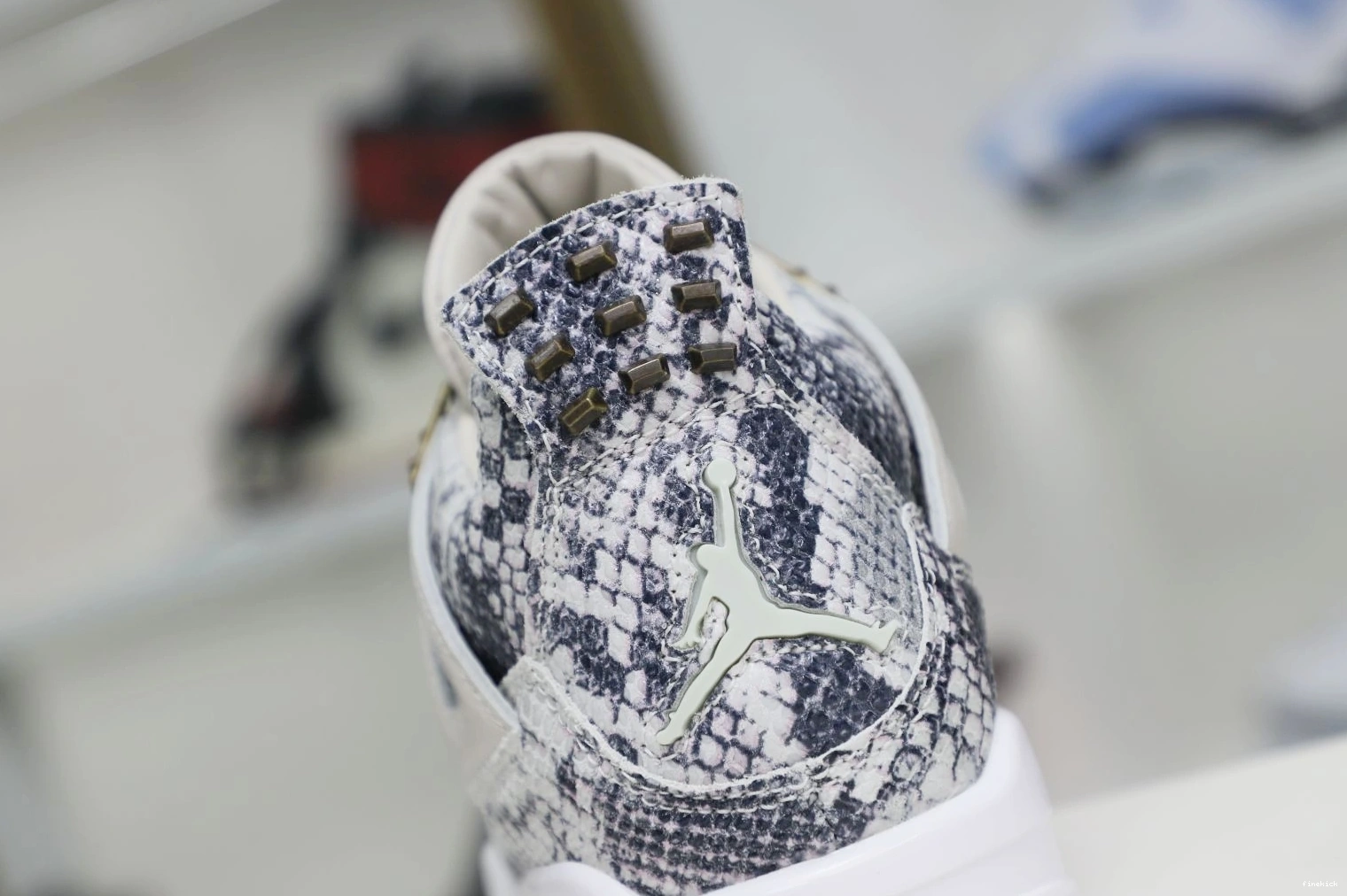 4 snakeskin Air Jordan Jordan retro 0214